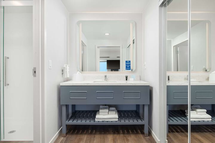 Hampton Inn & Suites Huntsville Downtown