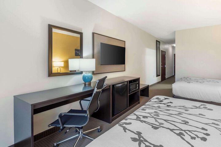 Room 30 of 42