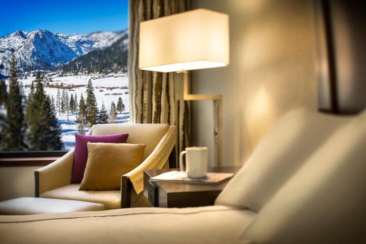 Everline Resort and Spa Lake Tahoe