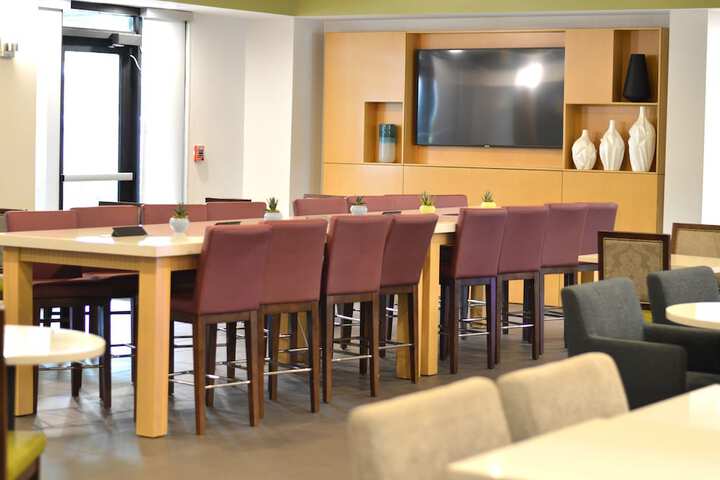 Holiday Inn Express & Suites Miami - Hialeah by IHG