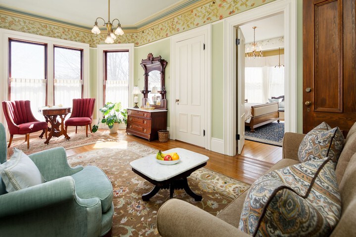 Room 22 of 47