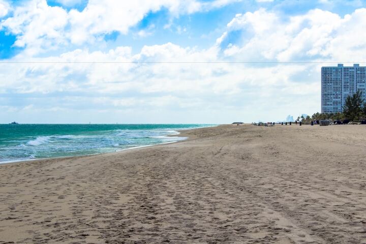 Beach 180 of 215