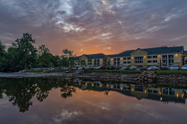 Econo Lodge Pigeon Forge Riverside