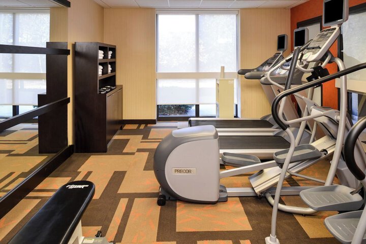 Country Inn & Suites by Radisson Brown Deer - Milwaukee North