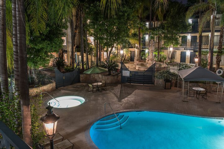 Pool 13 of 54