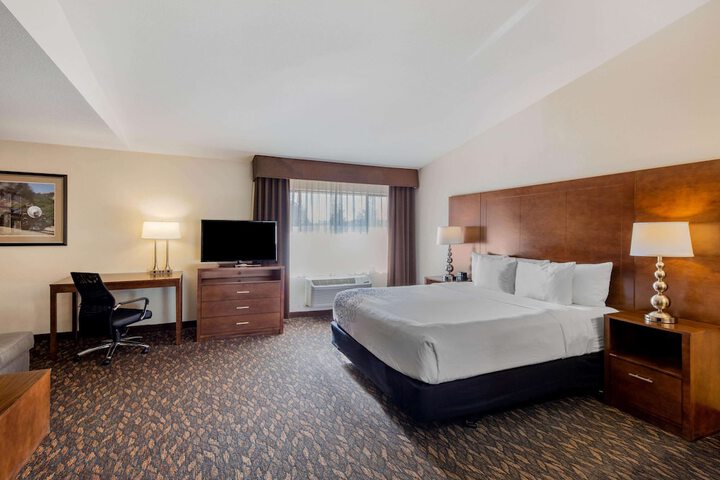 Room 21 of 29