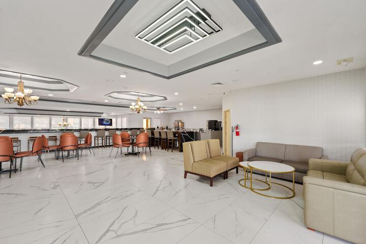 Hotel Interior 7 of 45