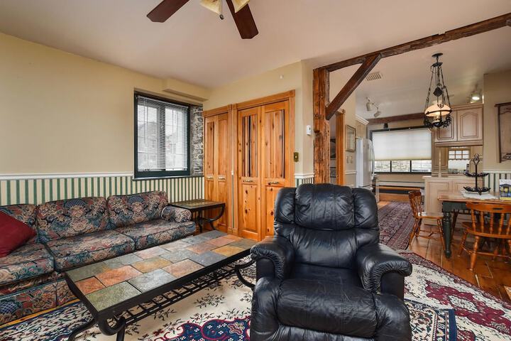 The Noble Suites