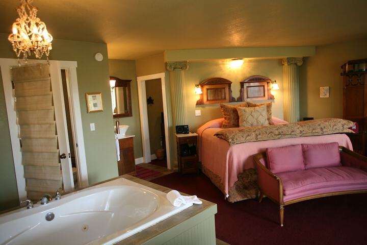 Room 48 of 60