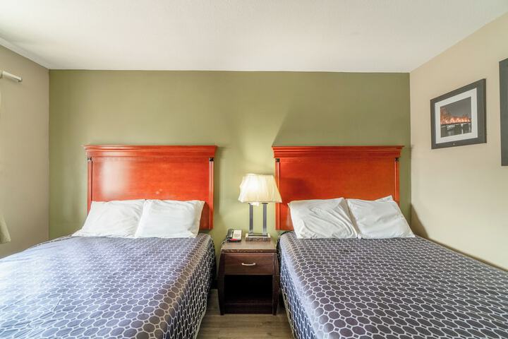 Deluxe Inn Miami OK