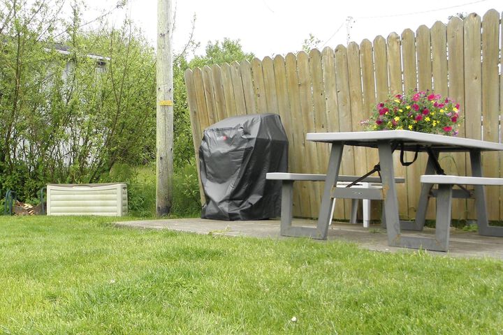 Property Grounds 60 of 60