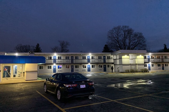 Motel 6 North Olmsted OH - Cleveland