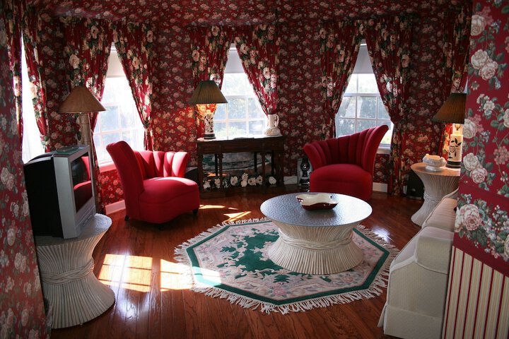 Room 36 of 84