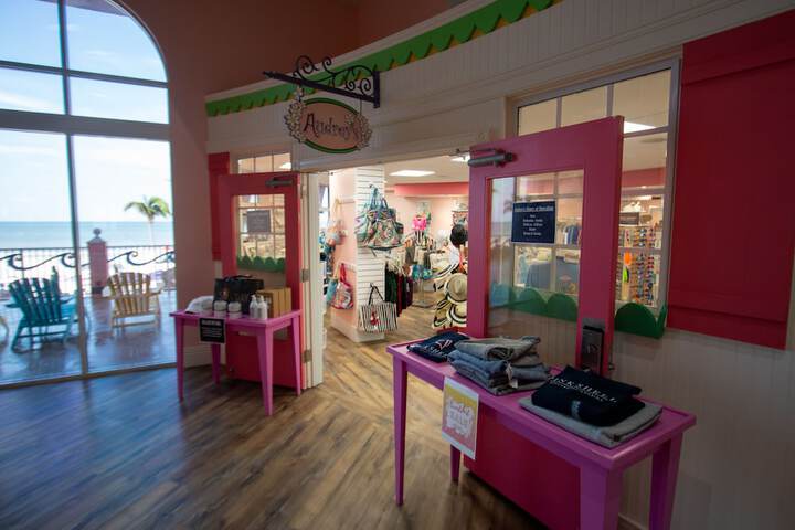 Gift Shop 66 of 75