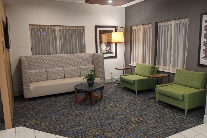 Holiday Inn Express South Burlington by IHG