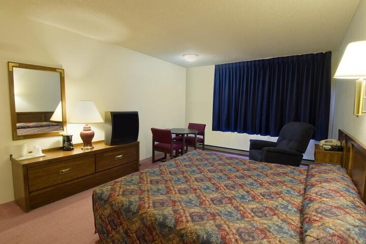 Room 7 of 11