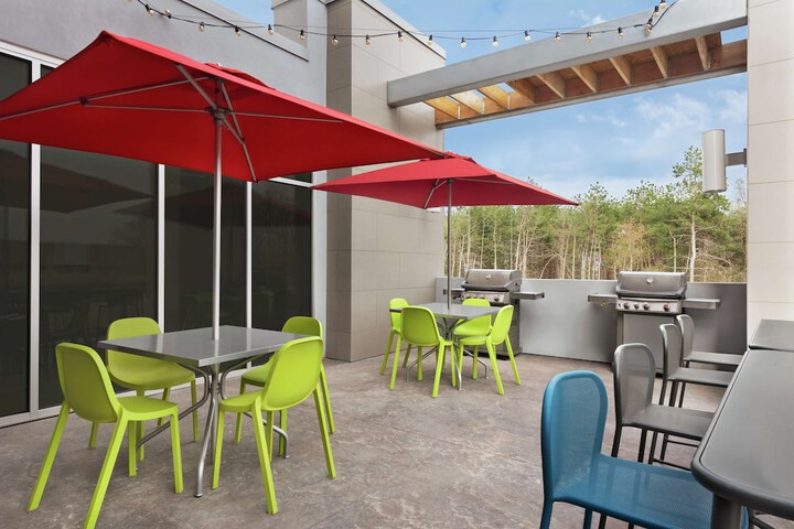 Terrace/Patio 29 of 30