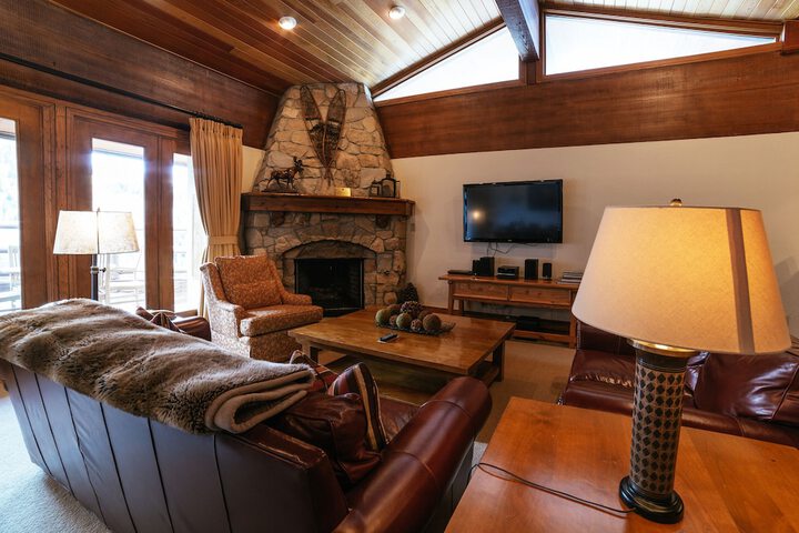Stein Eriksen Lodge