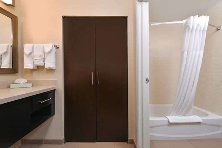 Staybridge Suites Merrillville by IHG