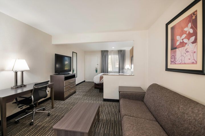 Quality Inn & Suites Lufkin