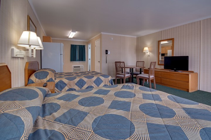 Room 22 of 28