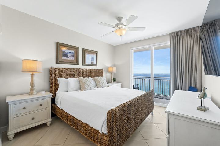Room 841 of 954
