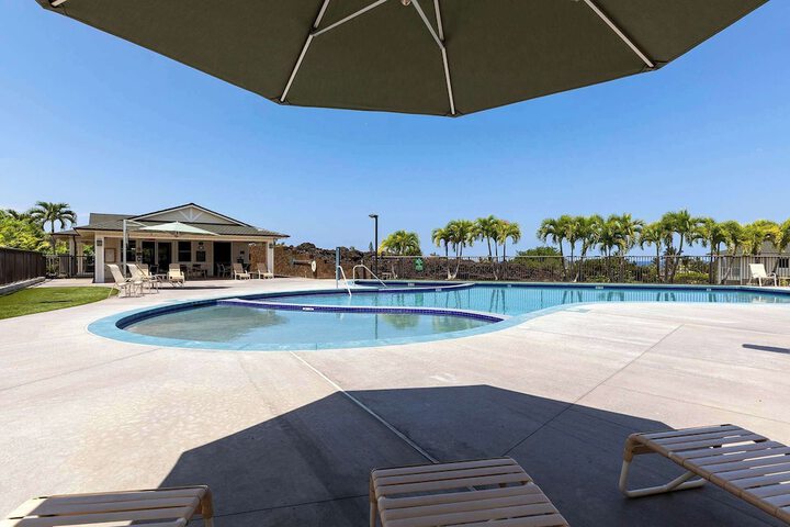 Luxury at Na Hale O Keauhou #N1