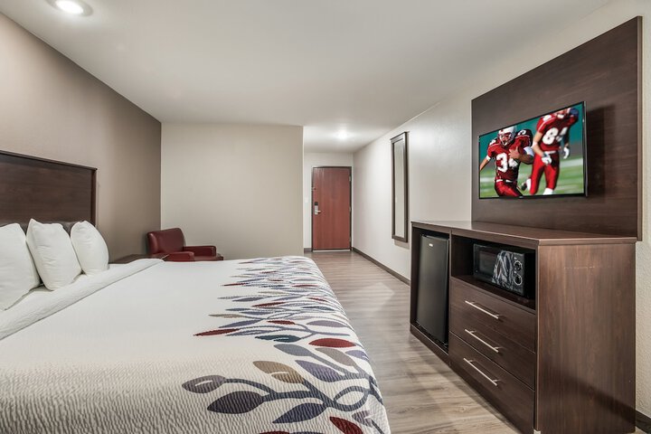 Room 22 of 38