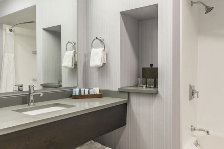 Rockport Inn & Suites