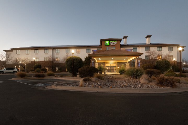 Hotel 4 of 37