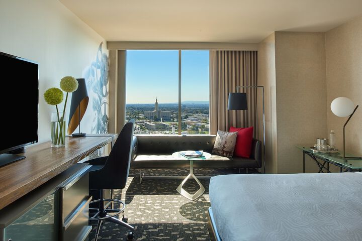 Room 16 of 101