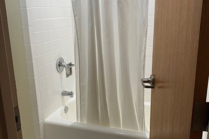 Room 74 of 101