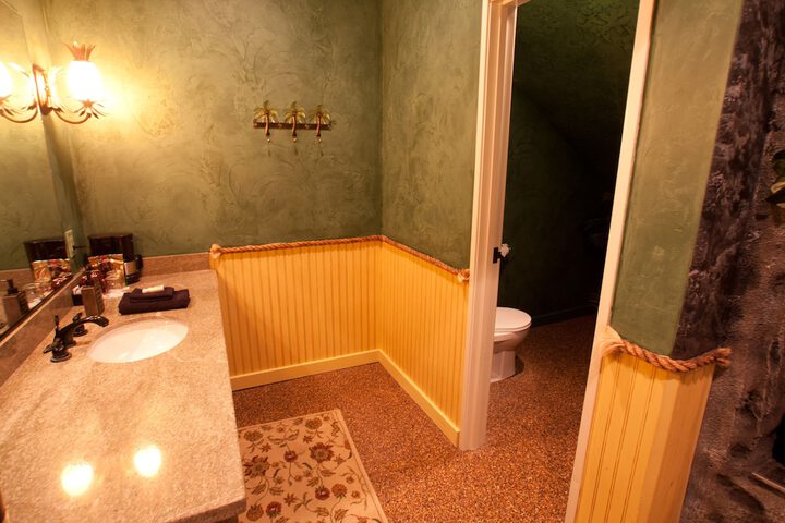 Room 29 of 87