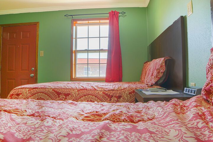 Room 38 of 40