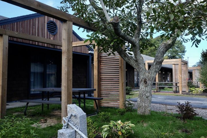 Veranda Cape Cod Family Resort