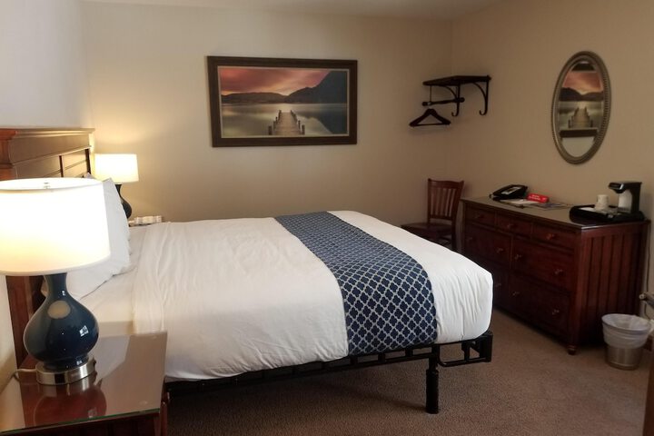 Room 25 of 87