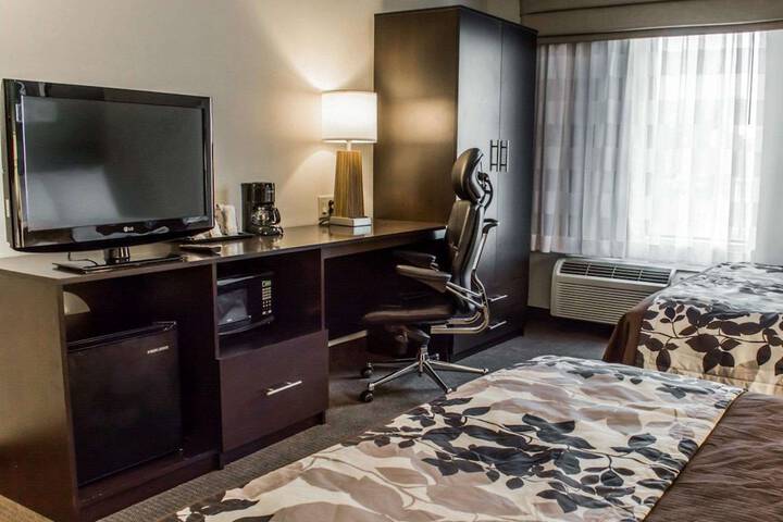 Room 16 of 25