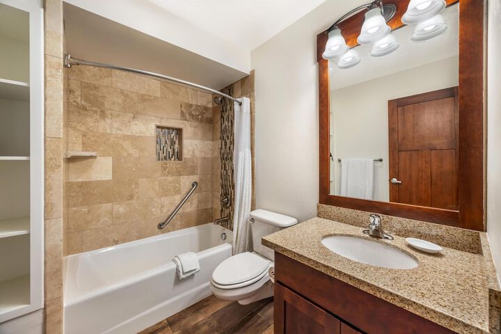 Best Western Driftwood Inn