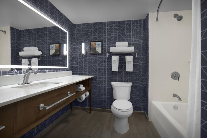 Homewood Suites by Hilton Gaithersburg / Washington DC North