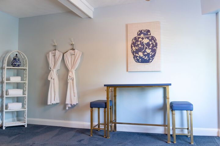 Room 41 of 153