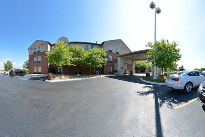 Country Inn & Suites by Radisson Benton Harbor-St. Joseph, MI