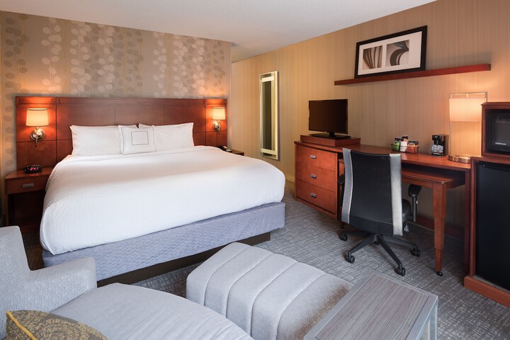 Room 17 of 26