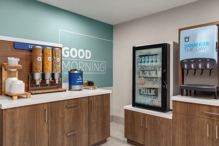 Holiday Inn Express Hotel & Suites NORTH FREMONT by IHG