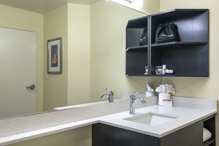 Room 20 of 32
