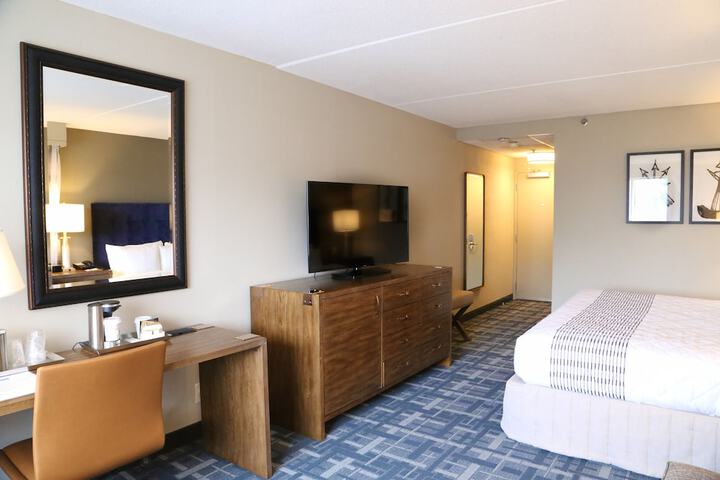 Room 31 of 49