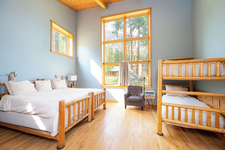 Sleeping Lady Mountain Resort & Spa