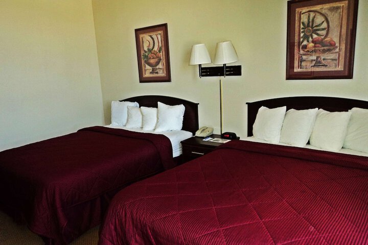 Room 18 of 25