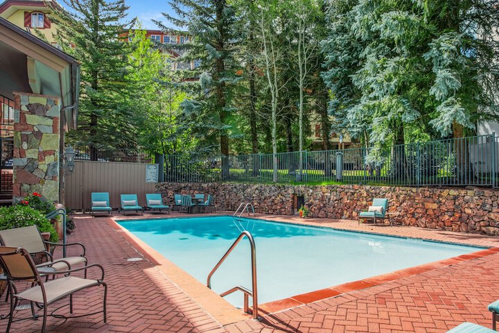Pool 3 of 29