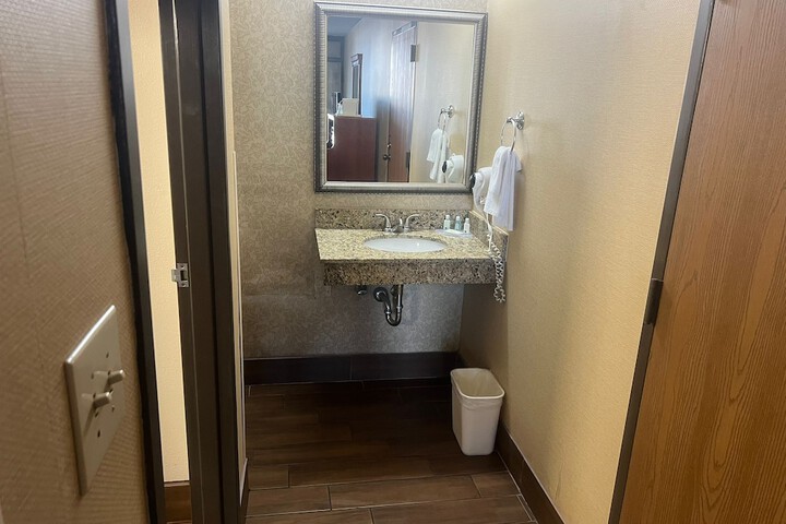 Room 20 of 30