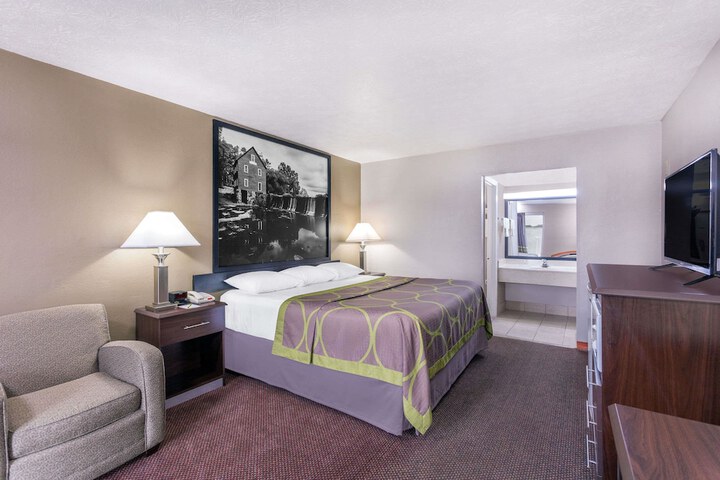 Room 20 of 25